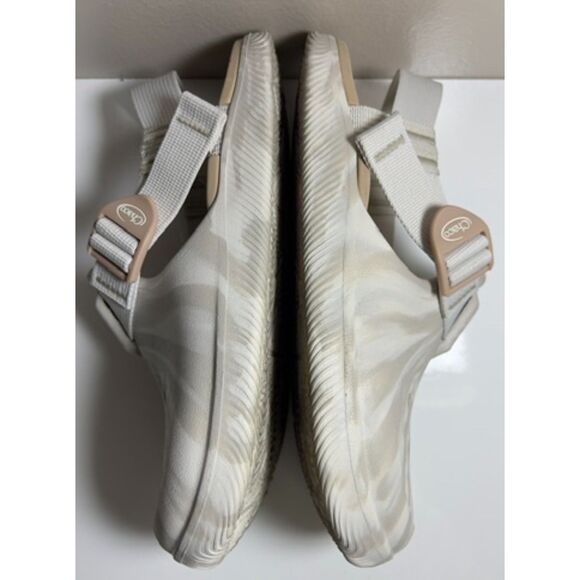 Chaco Chillos clogs. Size 8(W). - Picture 6 of 8